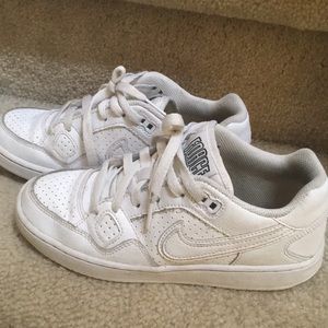NIKE SON OF FORCE🤍